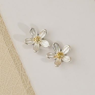 芬芳的五月雪-無耳洞黏貼式耳環