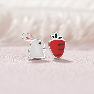 搞怪小兔-無耳洞黏貼式耳環