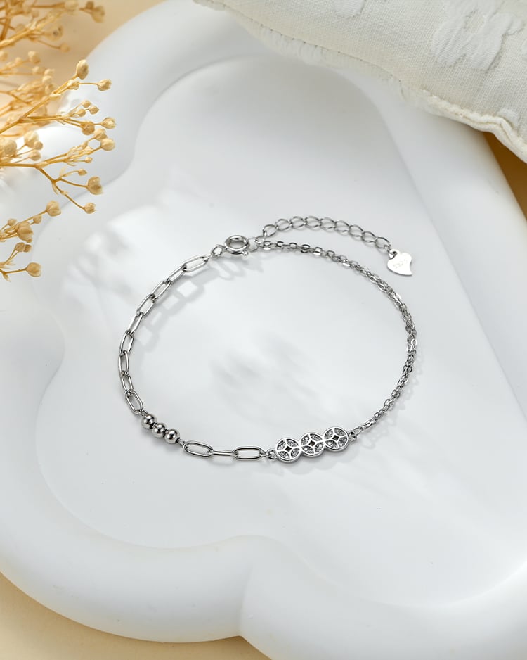 珠幣交織手鍊[純銀] 場景展示