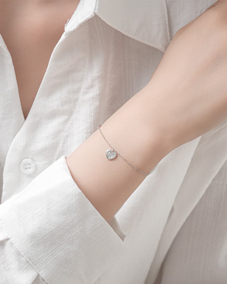 心語銀韻手鍊[純銀] 模特展示