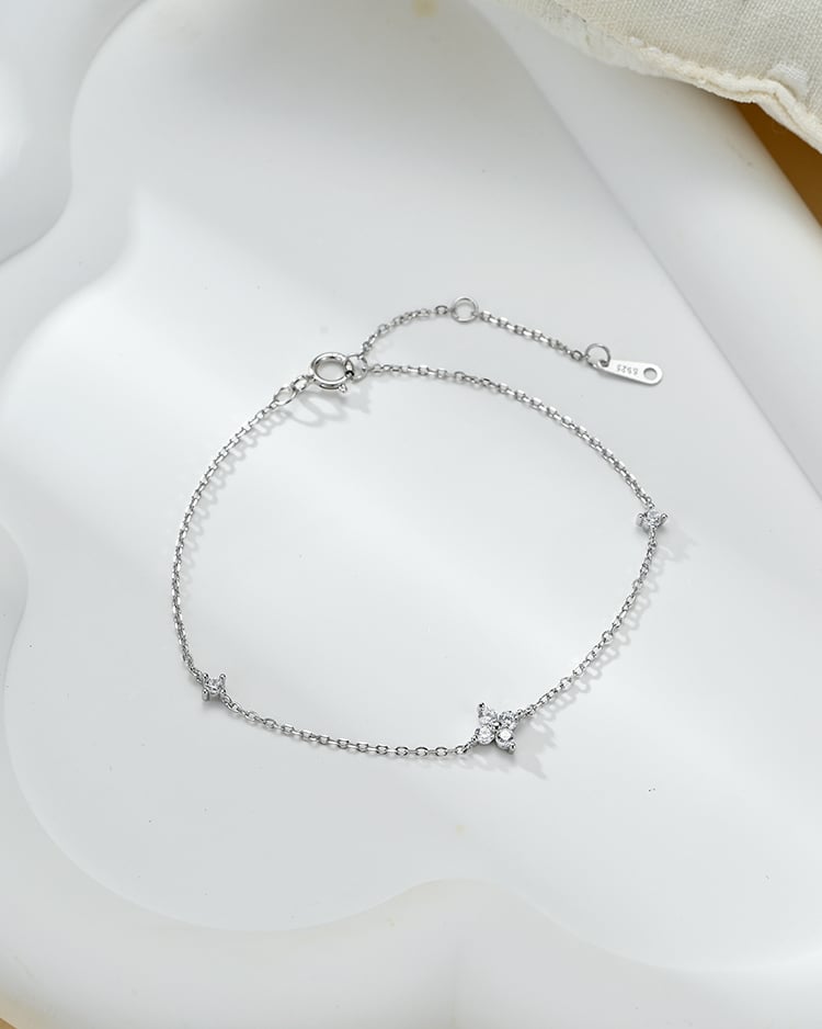 幸運戀語手鍊[純銀] 場景展示