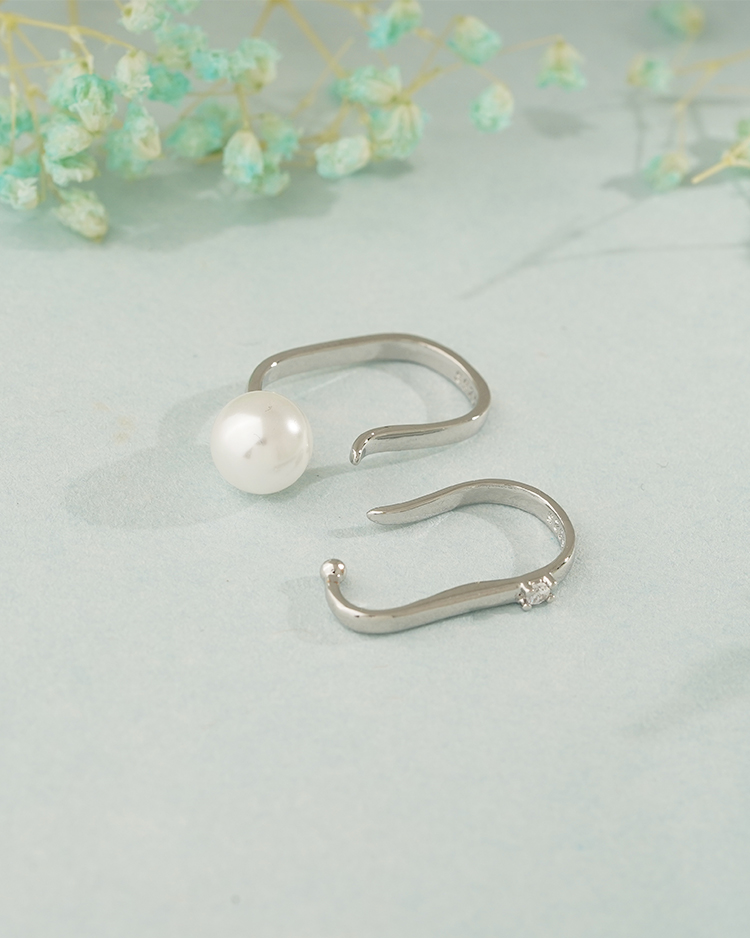 氣質珍珠鋯石耳骨夾(單支) 場景展示