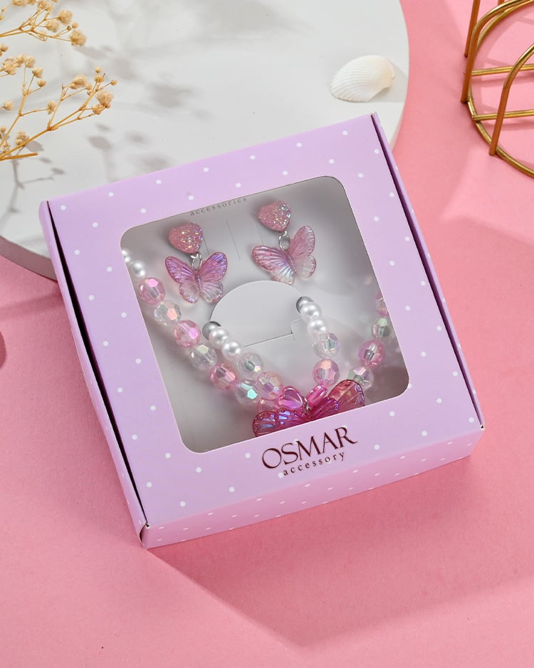 珍珠幻彩蝴蝶黏貼式耳環飾品盒 (4件組) 場景展示