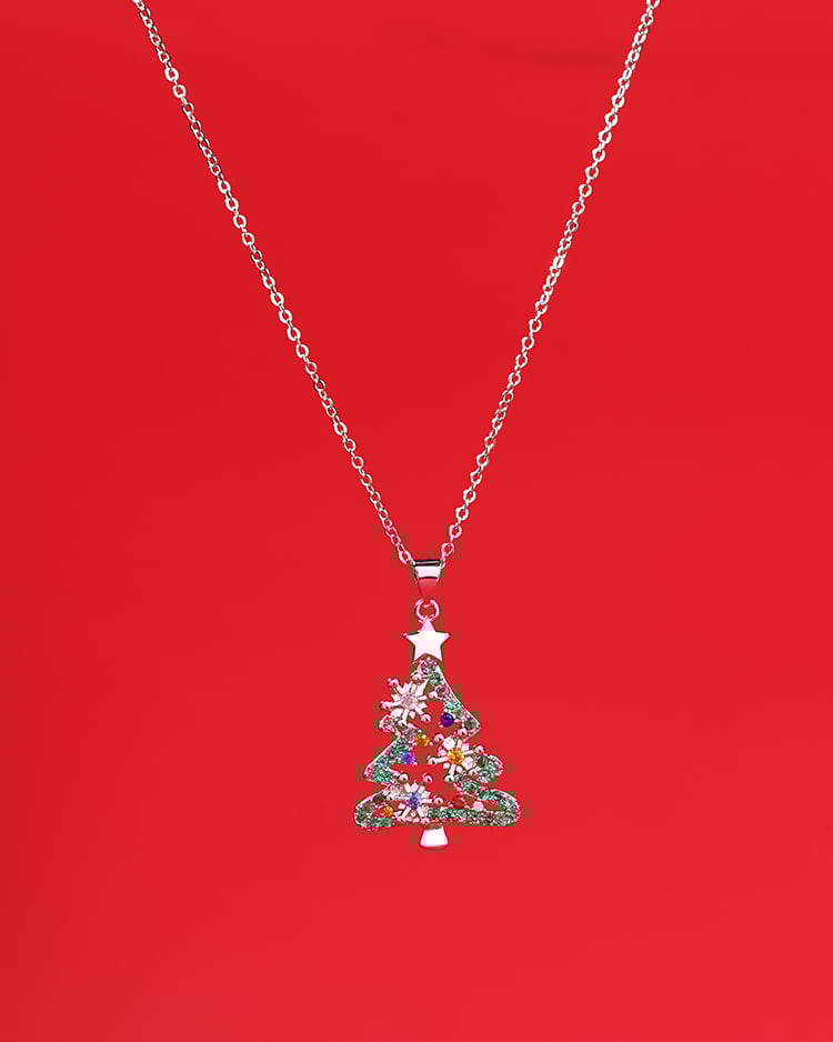 聖誕星亮聖誕樹磁扣項鍊 模特兒展示