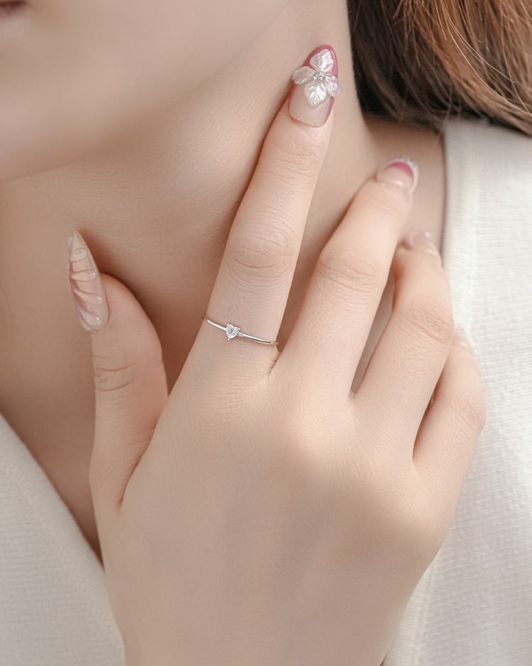 經典心鑽開口戒指[純銀] 模特兒展示