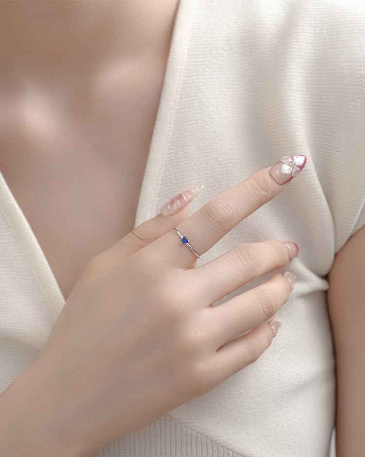 經典心鑽開口戒指[純銀] 模特兒展示