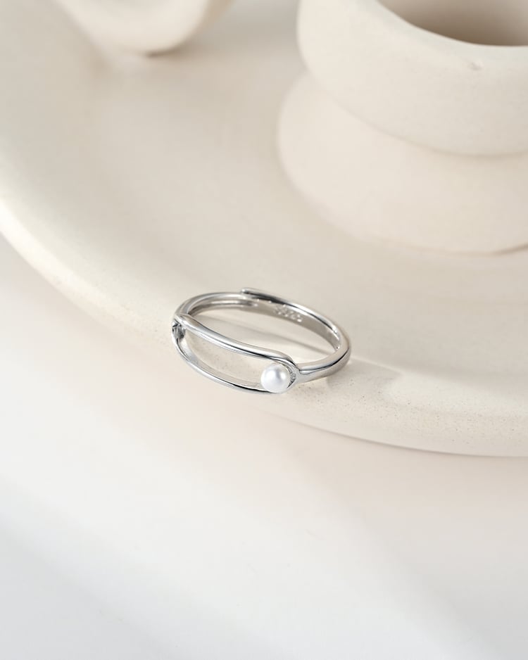 純粹珍珠開口戒指[純銀] 場景展示