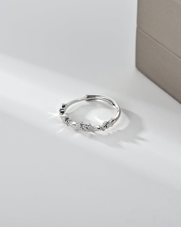 蝶舞紛飛開口戒指[純銀] 場景展示