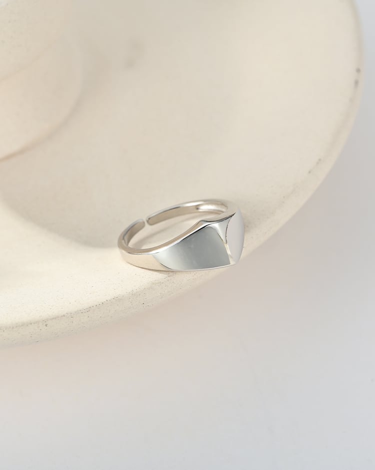 古韻中式風開口戒指[純銀] 場景展示