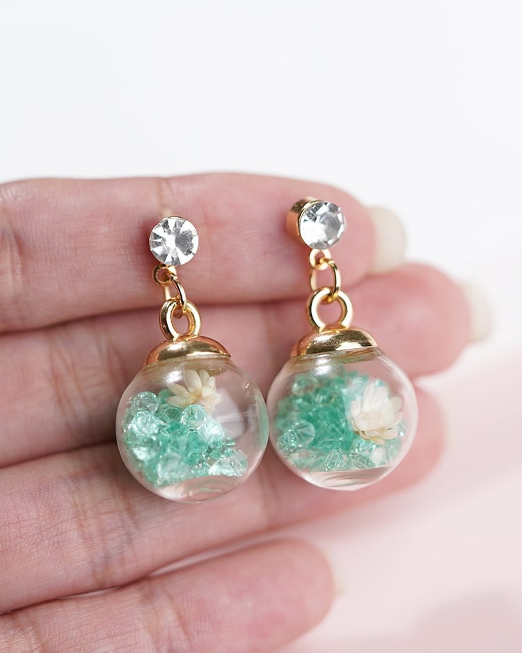 彩色水晶透明玻璃球乾花 耳針/無耳洞黏貼式耳環 場景展示