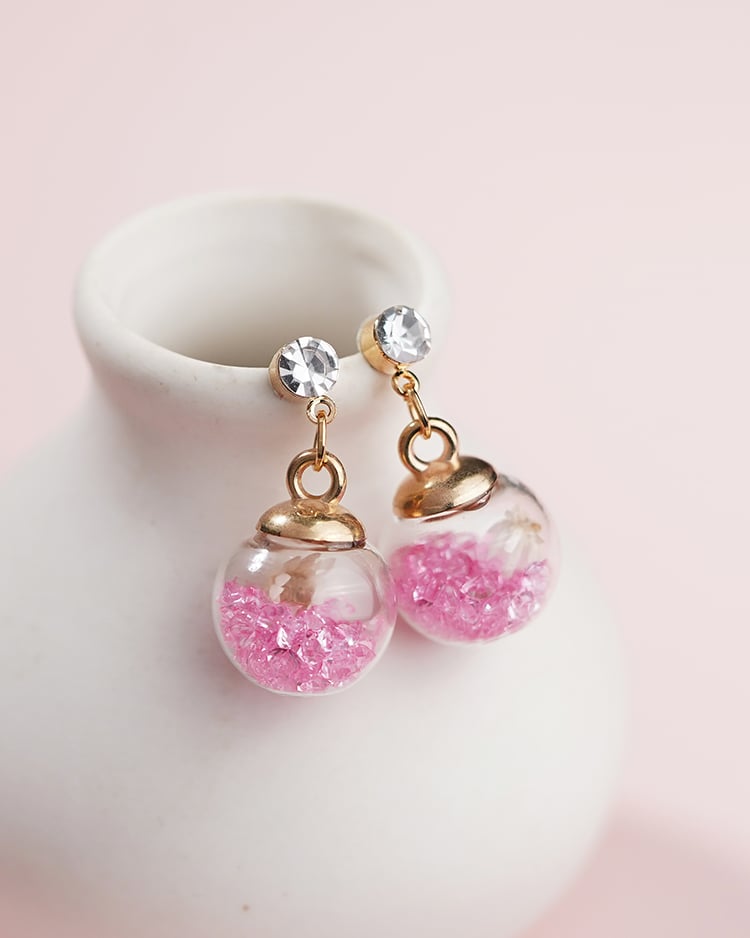 彩色水晶透明玻璃球乾花 耳針/無耳洞黏貼式耳環 場景展示