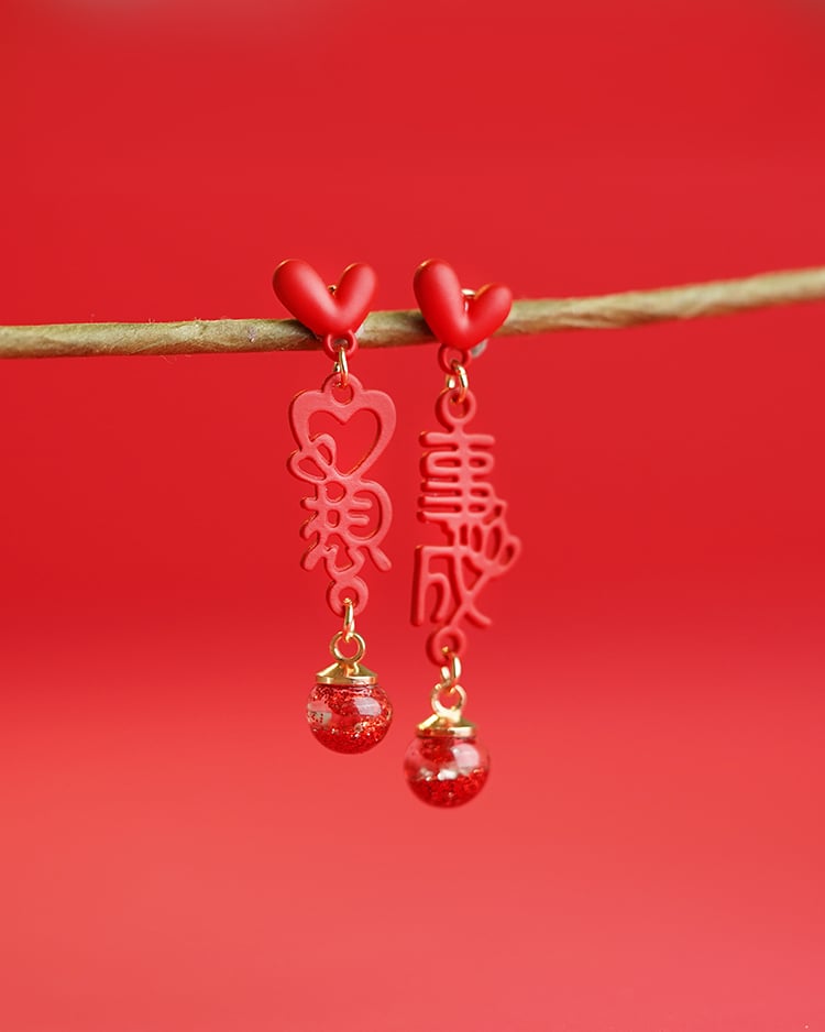 心語心想事成新年 耳針/無耳洞黏貼式耳環 場景展示