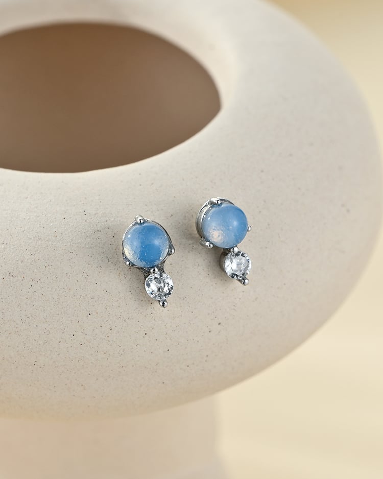 湛藍月光石晶鑽 耳針/無耳洞黏貼式耳環 場景展示