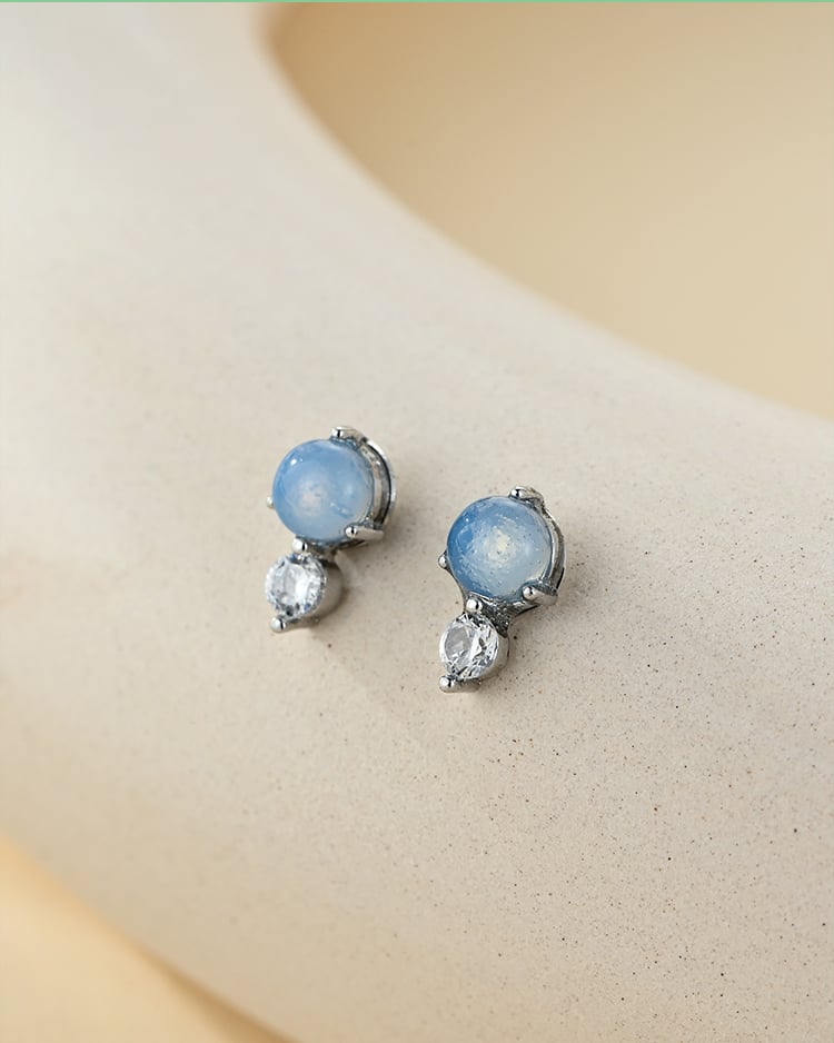 湛藍月光石晶鑽 耳針/無耳洞黏貼式耳環 場景展示