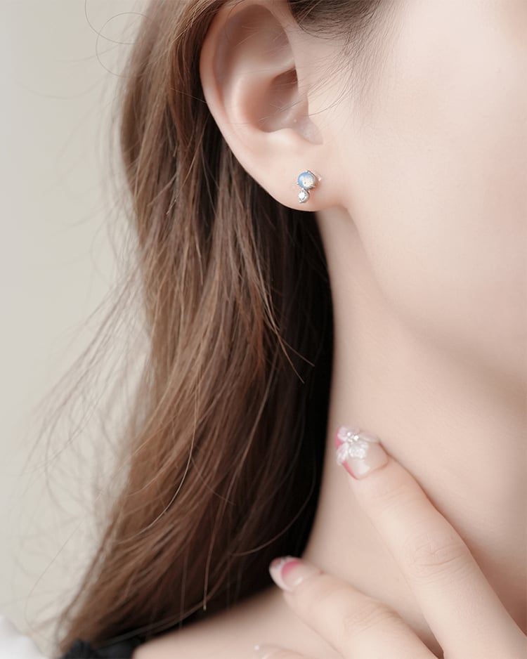 湛藍月光石晶鑽 耳針/無耳洞黏貼式耳環 模特兒展示