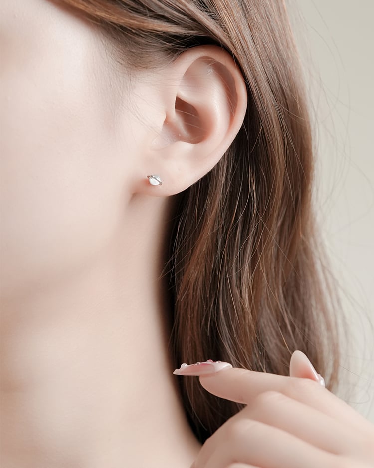 不對稱星際行星鋯石鍊條 耳針/無耳洞黏貼式耳環 場景展示