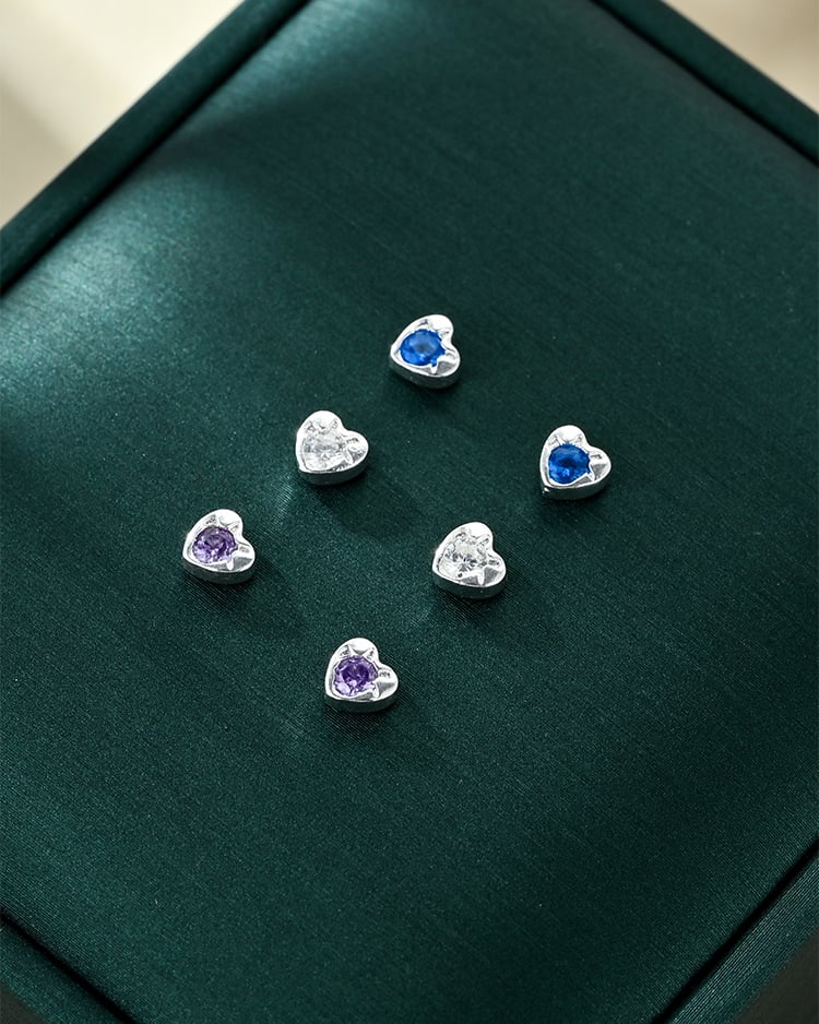 甜美愛心單鑽 耳針/無耳洞黏貼式耳環 場景展示