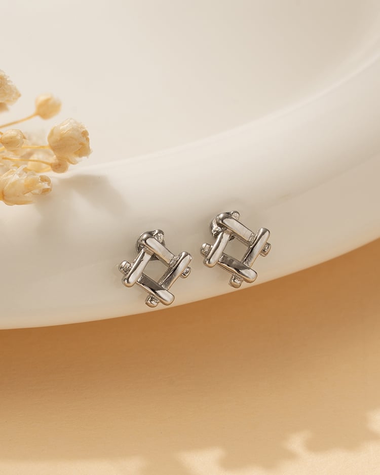 個性交錯幾何方塊 耳針/無耳洞黏貼式耳環 場景展示