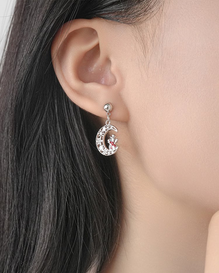 聖誕弦月雪人 耳針/無耳洞黏貼式耳環 模特兒展示