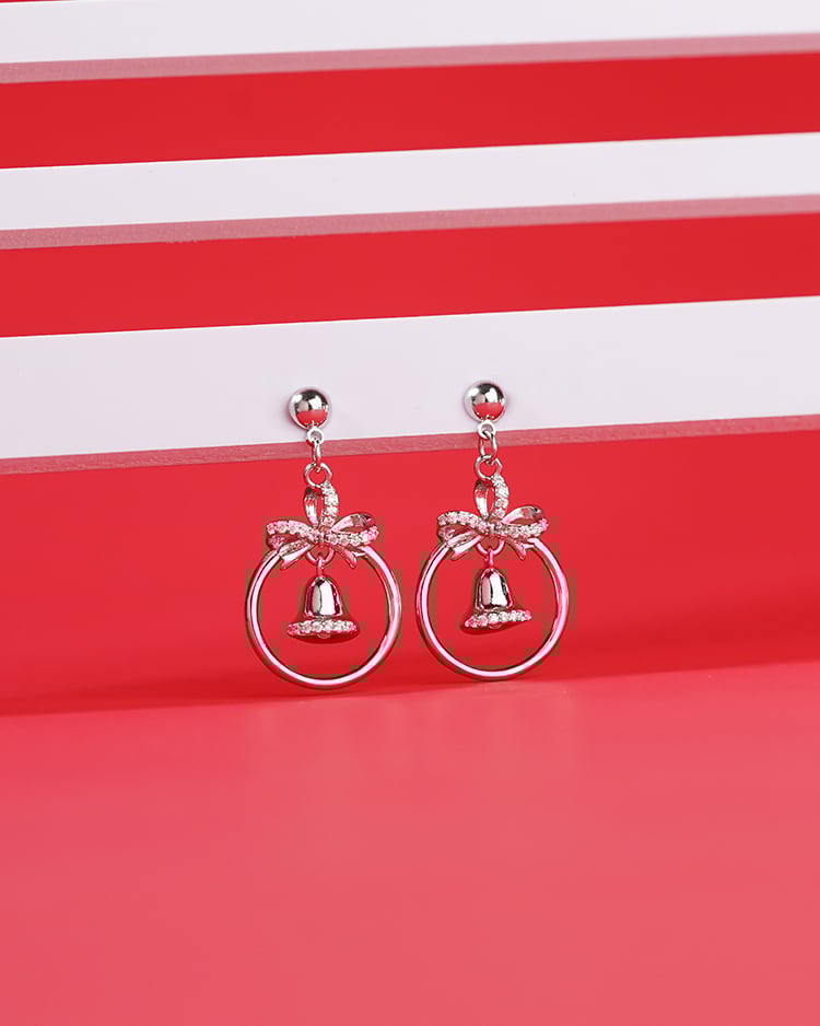 聖誕浪漫銀鈴耳語 耳針/無耳洞黏貼式耳環 場景展示