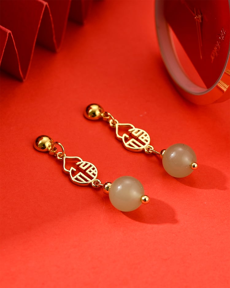 福韻雅緻耳環 耳針/無耳洞黏貼式耳環 場景展示