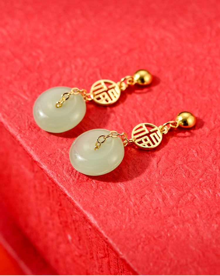 古韻福字平安玉 耳針/無耳洞黏貼式耳環 場景展示