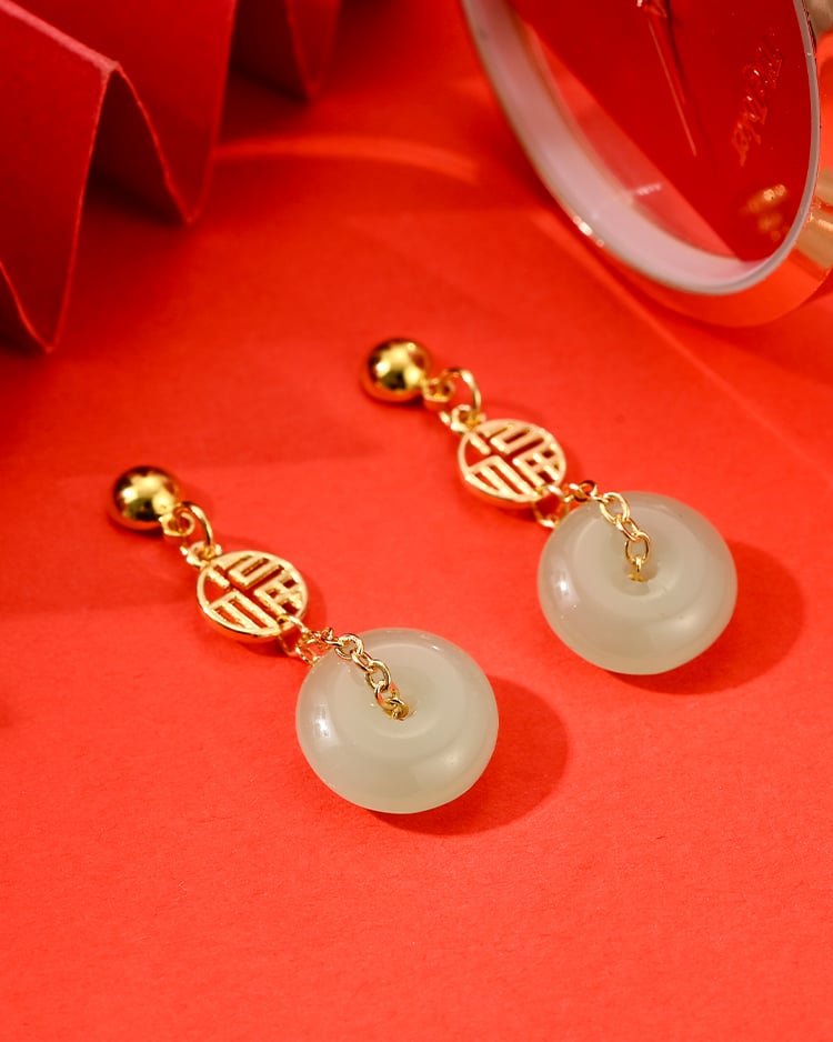 古韻福字平安玉 耳針/無耳洞黏貼式耳環 場景展示