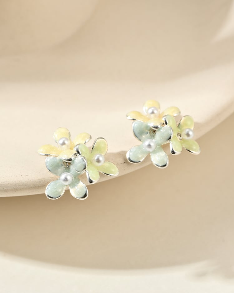 清新繁花盛開 耳針/無耳洞黏貼式耳環 場景展示