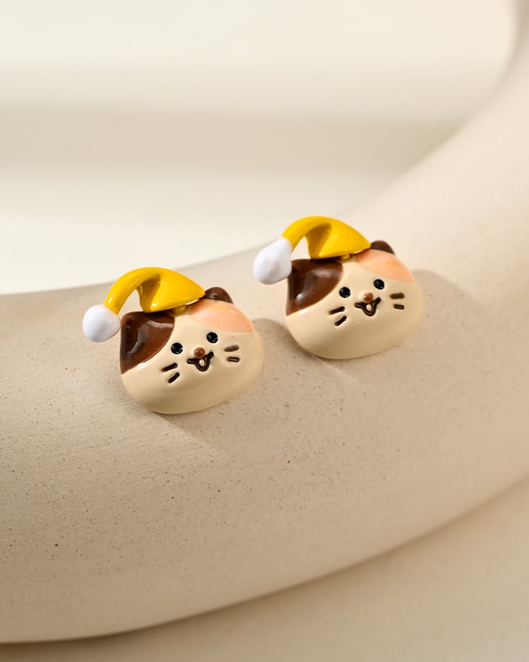 夢遊睡帽小貓 耳針/無耳洞黏貼式耳環 場景展示