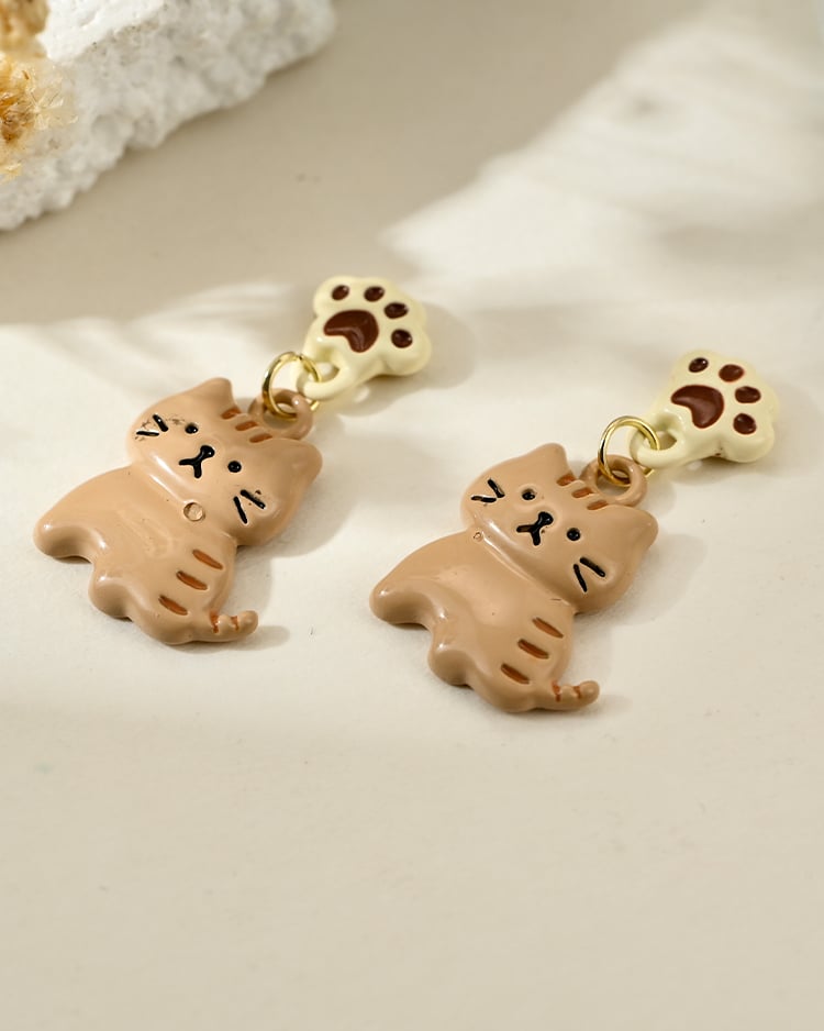 超萌肉球貓掌 耳針/無耳洞黏貼式耳環 場景展示