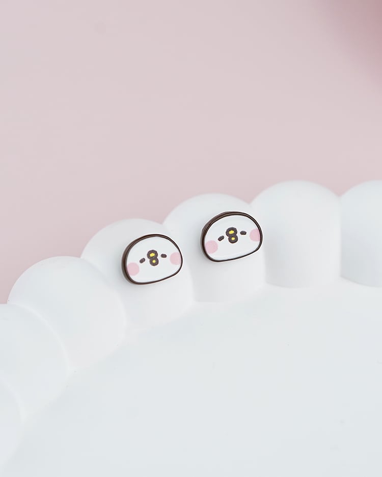 卡娜赫拉的小動物 P助系列 好想睡覺哦 無耳洞黏貼式耳環 模特兒展示