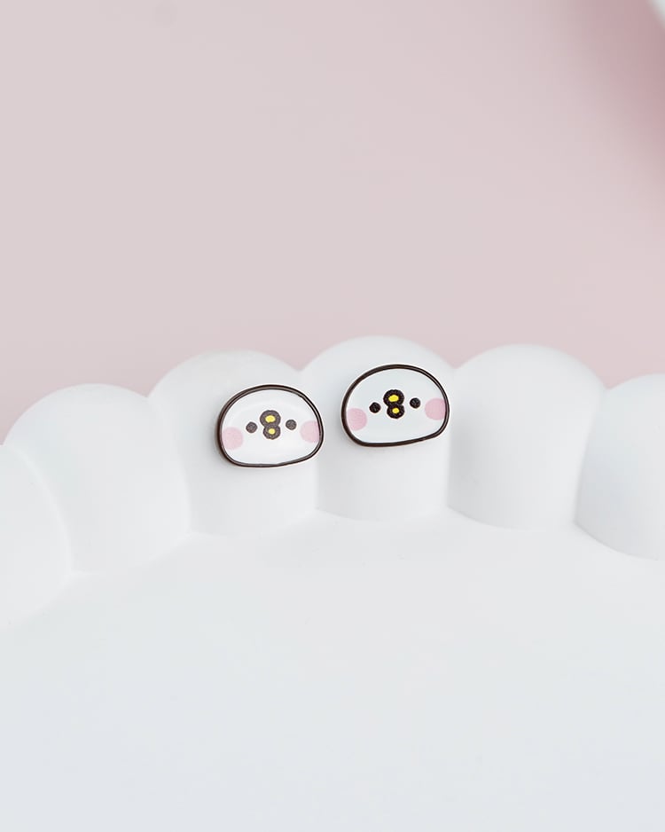 卡娜赫拉的小動物 P助系列 我在發呆  無耳洞黏貼式耳環 模特兒展示