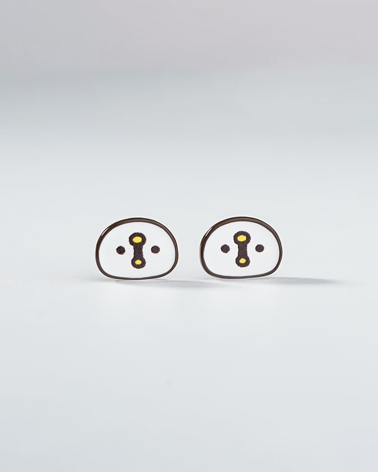 卡娜赫拉的小動物 P助系列 超級驚訝  無耳洞黏貼式耳環 場景展示