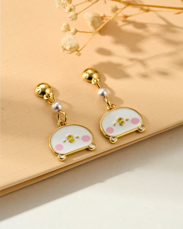 卡娜赫拉的小動物 甜美珍珠P助 無耳洞黏貼式耳環 場景展示