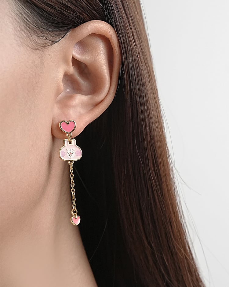 卡娜赫拉的小動物 戀愛細鍊兔兔 無耳洞黏貼式耳環 模特兒展示