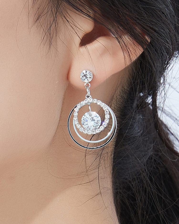 氣質多層圓環鑲鑽 耳針/無耳洞黏貼式耳環 模特兒展示