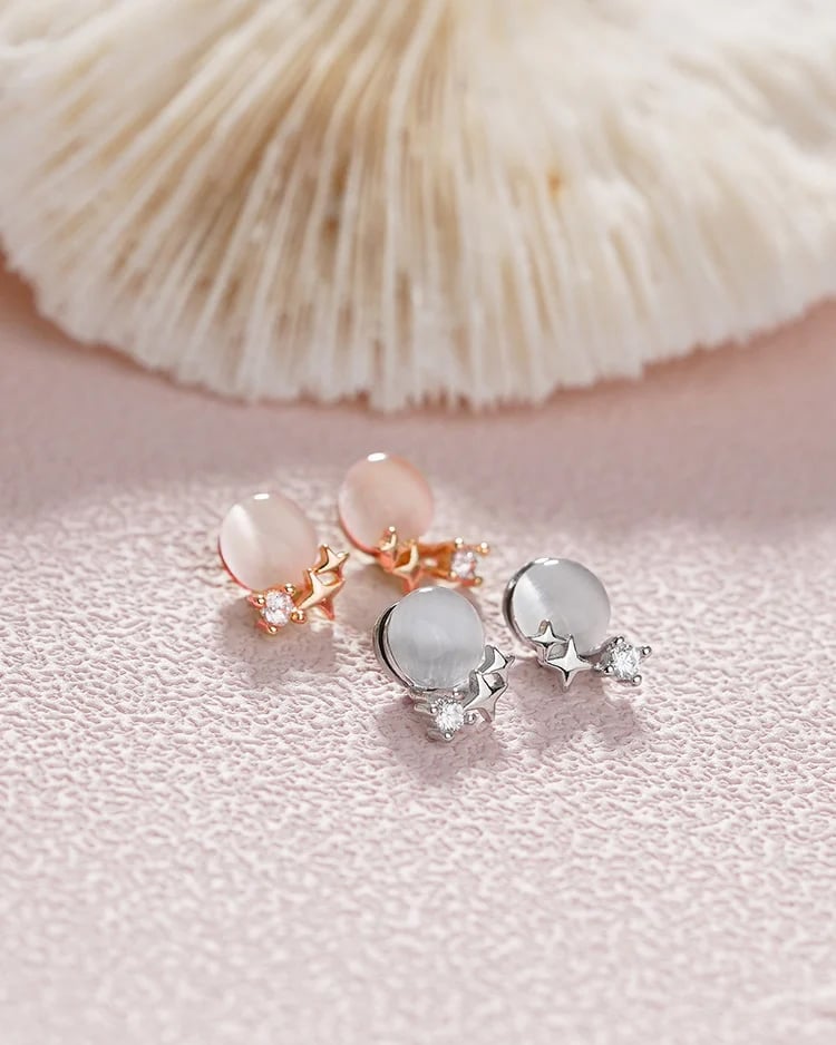 滿月生輝  無耳洞黏貼式耳環 場景展示